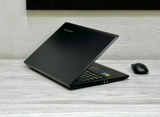 Ноутбук Б-класс Lenovo IdeaPad 100-15IBD / 15.6" (1366x768) TN / Intel Pentium 3825U (2 (4) ядра по 1.9 GHz) / 4 GB DDR3 / 240 GB SSD / nVidia GeForce 920M, 1 GB GDDR3, 64-bit / WebCam / Win 10
