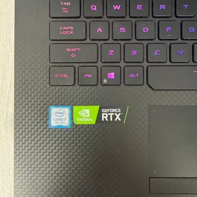Ігровий ноутбук Asus ROG Strix SCAR III G531GW / 15.6" (1920x1080) IPS / Intel Core i7-9750H (6 (12) ядра по 2.6 - 4.5 GHz) / 16 GB DDR4 / 1000 GB SSD NVMe / nVidia GeForce RTX 2070, 8 GB GDDR6, 256-bit
