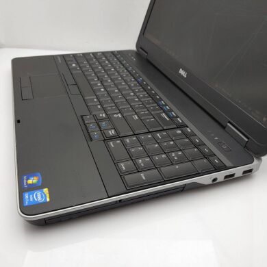 Ігровий ноутбук Б-клас Dell Latitude E6540 / 15.6" (1920x1080) TN / Intel Core i7-4800MQ (4 (8) ядра по 2.7 - 3.7 GHz) / 8 GB DDR3 / 512 GB SSD / AMD Radeon HD 8790M, 2 GB GDDR5, 128-bit / WebCam / DVD-ROM / Win 10 Pro Ігровий ноутбук Б-клас Dell Latitude E6540 / 15.6" (1920x1080) TN / Intel Core i7-4800MQ (4 (8) ядра по 2.7 - 3.7 GHz) / 8 GB DDR3 / 512 GB SSD / AMD Radeon HD 8790M, 2 GB GDDR5, 128-bit / WebCam / DVD-ROM / Win 10 Pro