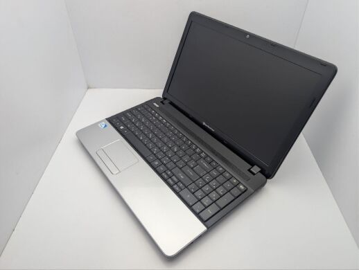 Ноутбук Packard Bell EasyNote TE11HC / 15.6" (1366x768) TN / Intel Pentium B960 (2 ядра по 2.2 GHz) / 8 GB DDR3 / 500 GB HDD / Intel HD Graphics / WebCam / DVD-ROM