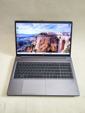 Мобильная рабочая станция HP ZBook Power G7 / 15.6" (1920x1080) IPS / Intel Core i5-12600H (12 (16) ядра по 3.3 - 4.5 GHz) / 16 GB DDR5 / 512 GB SSD / nVidia Quadro T600, 4 GB GDDR6, 128-bit / WebCam Мобильная рабочая станция HP ZBook Power G7 / 15.6" (1920x1080) IPS / Intel Core i5-12600H (12 (16) ядра по 3.3 - 4.5 GHz) / 16 GB DDR5 / 512 GB SSD / nVidia Quadro T600, 4 GB GDDR6, 128-bit / WebCam