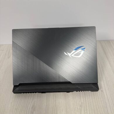 Ігровий ноутбук Asus ROG Strix SCAR III G531GW / 15.6" (1920x1080) IPS / Intel Core i7-9750H (6 (12) ядра по 2.6 - 4.5 GHz) / 16 GB DDR4 / 1000 GB SSD NVMe / nVidia GeForce RTX 2070, 8 GB GDDR6, 256-bit