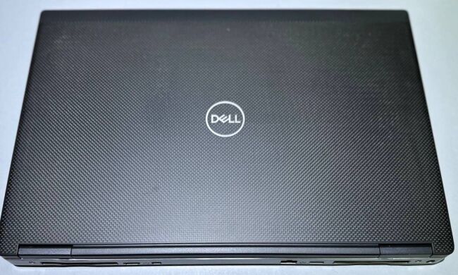 Мобільна робоча станція Dell Precision 7740 / 17.3" (1920x1080) IPS / Intel Core i7-9850H (6 (12) ядра по 2.6 - 4.6 GHz) / 32 GB DDR4 / 512 GB SSD / nVidia Quadro RTX 3000, 6 GB GDDR6, 192-bit / WebCam / Win 11 Pro