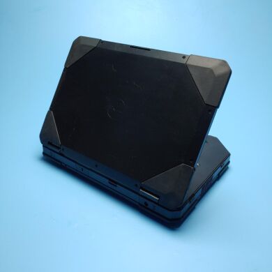 Защищенный ноутбук Б-класс Dell Latitude 5414 Rugged / 14" (1366x768) TN / Intel Core i5-6300U (2 (4) ядра по 2.4 - 3.0 GHz) / 16 GB DDR4 / 480 GB SSD / Intel HD Graphics 520 / WebCam / Win 10 Pro