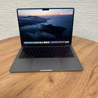 Ультрабук Б-класс Apple MacBook Pro A2442 2021 / 14.0" (3024x1964) IPS / Apple M1 Pro (10 ядер по 2.1 - 3.2 GHz) / 16 GB DDR4 / 500 GB SSD / Apple GPU 7 Graphics / WebCam / MacOS