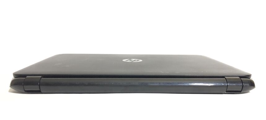 Ноутбук Б-класс HP 250 G2 / 15.6" (1366x768) TN / Intel Core i3-3110M (2 (4) ядра по 2.4 GHz) / 8 GB DDR3 / 120 GB SSD / Intel HD Graphics 4000 / DVD-ROM / WebCam / Win 10 Home