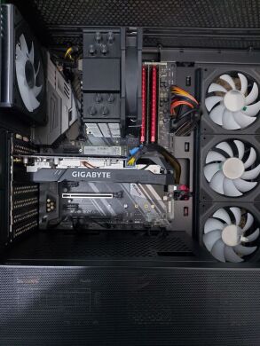 Игровой ПК GTL Gaming Universe Black Tower / Intel Core i5-9500 (6 ядер по 3.0 - 4.4 GHz) / 24 GB DDR4 / 256 GB SSD M.2 + 480 GB SSD + 500 GB HDD / nVidia GeForce GTX 1650 Super, 4 GB GDDR6, 128-bit / 530W Игровой ПК GTL Gaming Universe Black Tower / Intel Core i5-9500 (6 ядер по 3.0 - 4.4 GHz) / 24 GB DDR4 / 256 GB SSD M.2 + 480 GB SSD + 500 GB HDD / nVidia GeForce GTX 1650 Super, 4 GB GDDR6, 128-bit / 530W