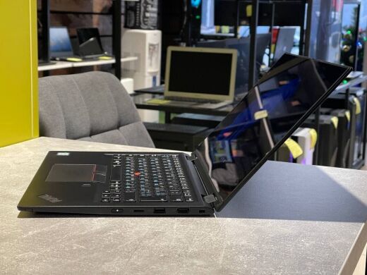 Ультрабук-трансформер Lenovo ThinkPad X390 Yoga / 13.3" (1920x1080) IPS Touch / Intel Core i5-8250U (4 (8) ядра по 1.6 - 3.4 GHz) / 8 GB DDR4 / 240 GB SSD / Intel UHD Graphics / WebCam Ультрабук-трансформер Lenovo ThinkPad X390 Yoga / 13.3" (1920x1080) IPS Touch / Intel Core i5-8250U (4 (8) ядра по 1.6 - 3.4 GHz) / 8 GB DDR4 / 240 GB SSD / Intel UHD Graphics / WebCam