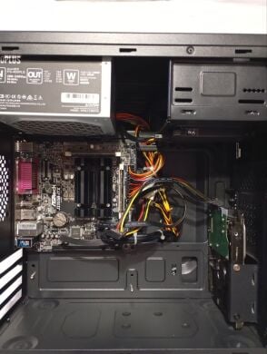 ПК 1stPlayer Cobra Tower / Intel Celeron J3355 (2 ядра по 2.0 - 2.5 GHz) / 8 GB DDR3 / 120 GB SSD + 250 GB HDD / Intel HD Graphics 500 / 400W