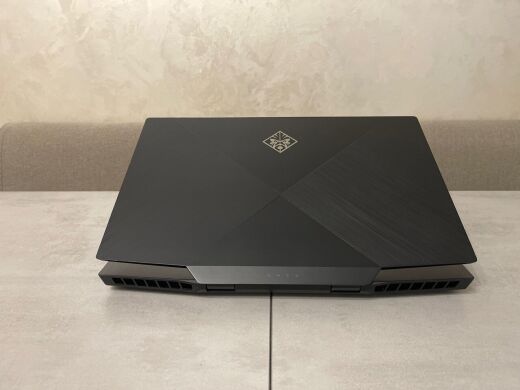 Ігровий ноутбук HP Omen 17-cb0070nr / 17.3" (1920x1080) IPS / Intel Core i7-9750H (6 (12) ядер по 2.6 - 4.5 GHz) / 16 GB DDR4 / 512 GB SSD M.2 / nVidia GeForce RTX&nbsp;2060, 6 GB GDDR6, 192-bit / WebCam