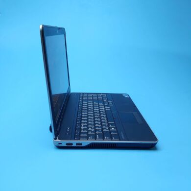 Ігровий ноутбук Dell Latitude E6540 / 15.6" (1920x1080) TN / Intel Core i7-4800MQ (4 (8) ядра по 2.7 - 3.7 GHz) / 16 GB DDR3 / 480 GB SSD / AMD Radeon HD 8790M, 2 GB GDDR5, 128-bit / WebCam / DVD-ROM / Win 10 Pro