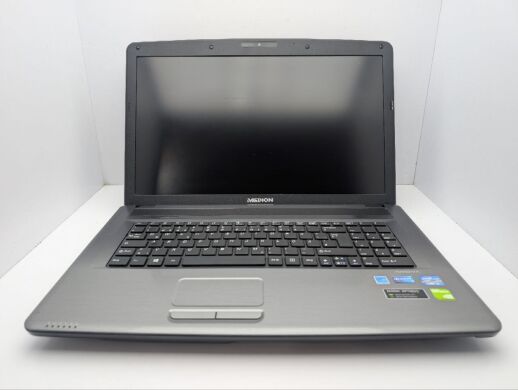Ноутбук Medion Akoya P7818 / 17.3" (1600x900) TN / Intel Core i3-3110M (2 (4) ядра по 2.4 GHz) / 8 GB DDR3 / 750 GB HDD / nVidia GeForce GT 730M, 2 GB GDDR3, 128-bit / WebCam / DVD-ROM
