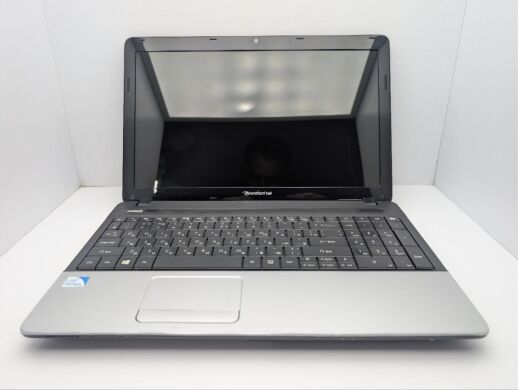 Ноутбук Packard Bell EasyNote TE11HC / 15.6" (1366x768) TN / Intel Pentium B960 (2 ядра по 2.2 GHz) / 8 GB DDR3 / 500 GB HDD / Intel HD Graphics / WebCam / DVD-ROM
