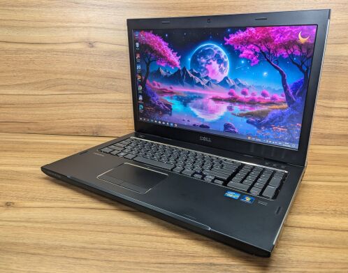 Ноутбук Б-класс Dell Vostro 3750 / 17.3" (1600x900) TN / Intel Core i7-2630QM (4 (8) ядра по 2.0 - 2.9 GHz) / 8 GB DDR3 / 240 GB SSD / nVidia GeForce GT 525M, 1 GB DDR3, 128-bit / WebCam / Fingerprint / Windows 10