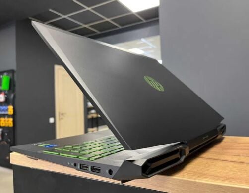 Ігровий ноутбук HP Pavilion Gaming 15-dk2147ng / 15.6" (1920x1080) IPS / Intel Core i5-11300H (4 (8) ядер по 2.6 - 4.4 GHz) / 16 GB DDR4 / 512 GB SSD / nVidia GeForce RTX 3050 Ti, 4 GB GDDR6, 128-bit / WebCam / Win 10