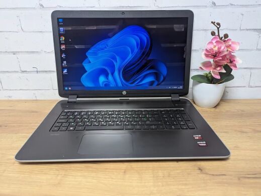 Ноутбук HP Pavilion ProtectSmart / 17.3" (1600x900) TN / AMD A8-6410 (4 ядра по 2.0 - 2.4 GHz) / 8 GB DDR3 / 256 GB SSD / AMD Radeon R7 M260, 2 GB GDDR3, 64-bit / WebCam / DVD-ROM Ноутбук HP Pavilion ProtectSmart / 17.3" (1600x900) TN / AMD A8-6410 (4 ядра по 2.0 - 2.4 GHz) / 8 GB DDR3 / 256 GB SSD / AMD Radeon R7 M260, 2 GB GDDR3, 64-bit / WebCam / DVD-ROM