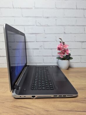 Ноутбук HP Pavilion ProtectSmart / 17.3" (1600x900) TN / AMD A8-6410 (4 ядра по 2.0 - 2.4 GHz) / 8 GB DDR3 / 256 GB SSD / AMD Radeon R7 M260, 2 GB GDDR3, 64-bit / WebCam / DVD-ROM Ноутбук HP Pavilion ProtectSmart / 17.3" (1600x900) TN / AMD A8-6410 (4 ядра по 2.0 - 2.4 GHz) / 8 GB DDR3 / 256 GB SSD / AMD Radeon R7 M260, 2 GB GDDR3, 64-bit / WebCam / DVD-ROM