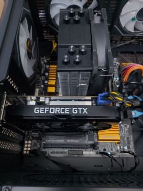 Компьютер Prologix GM-01MAV Tower / Intel Core i7-4790K (4 (8) ядра по 4.0 - 4.4 GHz) / 24 GB DDR3 / 512 GB SSD + 500 GB HDD / nVidia GeForce GTX 1650, 4 GB GDDR6, 128-bit / 500W Компьютер Prologix GM-01MAV Tower / Intel Core i7-4790K (4 (8) ядра по 4.0 - 4.4 GHz) / 24 GB DDR3 / 512 GB SSD + 500 GB HDD / nVidia GeForce GTX 1650, 4 GB GDDR6, 128-bit / 500W