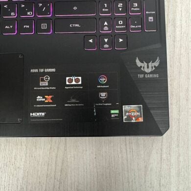 Ігровий ноутбук Asus TUF FX505DT / 15.6" (1920x1080) IPS / AMD Ryzen 5 3550H (4 (8) ядра по 2.1 - 3.7 GHz) / 8 GB DDR4 / 512 GB SSD / nVidia GeForce GTX 1650, 4 GB GDDR5, 128-bit / WebCam