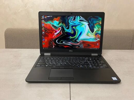Мобільна робоча станція Б-клас Dell Precision 3510 / 15.6" (1920x1080) IPS / Intel Core i7-6820HQ (4 (8) ядра по 2.7 - 3.6 GHz) / 16 GB DDR4 / 256 GB SSD M.2 / AMD FirePro W5130M, 2 GB GDDR5, 128-bit / WebCam / HDMI