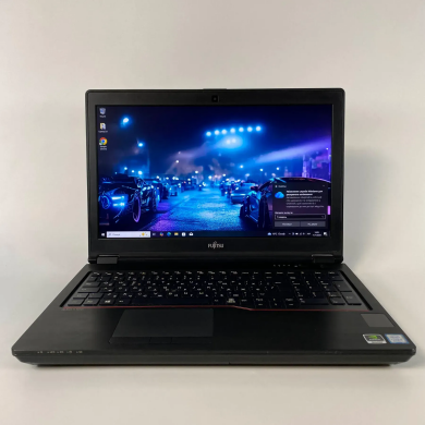 Мобильная рабочая станция Б-класс Fujitsu Celsius H780 / 15.6" (1920x1080) IPS / Intel Core i7-8750H (6 (12) ядер по 2.2 - 4.1 GHz) / 16 GB DDR4 / 512 GB SSD / nVidia Quadro P600, 4 GB GDDR5, 128-bit / VGA / USB Type-C