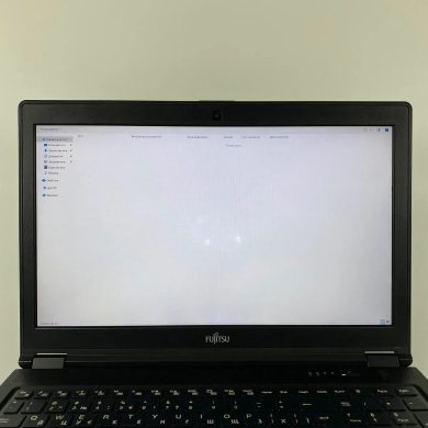 Мобильная рабочая станция Б-класс Fujitsu Celsius H780 / 15.6" (1920x1080) IPS / Intel Core i7-8750H (6 (12) ядер по 2.2 - 4.1 GHz) / 16 GB DDR4 / 512 GB SSD / nVidia Quadro P600, 4 GB GDDR5, 128-bit / VGA / USB Type-C