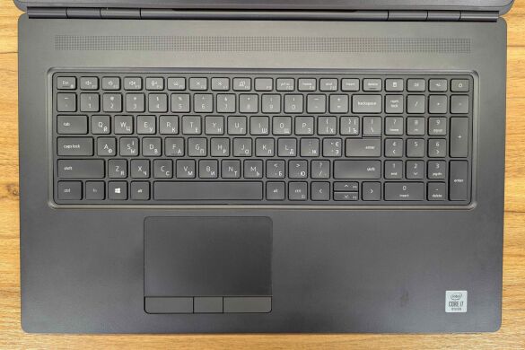 Мобільна робоча станція Dell Precision 7750 / 17.3" (1920x1080) IPS / Intel Core i7-10750H (6 (12) ядер по 2.6 - 5.0 GHz) / 32 GB DDR4 / 512 GB SSD / nVidia Quadro RTX 3000, 6 GB GDDR6, 192-bit / Windows 11