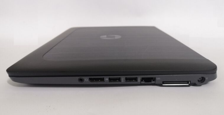 Мобільна робоча станція HP ZBook 14 G2 / 14" (1920x1080) IPS / Intel Core i7-5500U (2 (4) ядра по 2.40 - 3.0 GHz) / 8 GB DDR3 / 240 GB SSD / AMD FirePro M4150, 1 GB GDDR5, 128-bit / WebCam / VGA / Windows 10 Pro