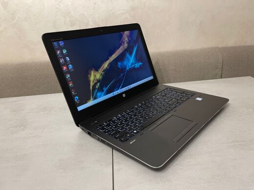 Мобильная рабочая станция HP Zbook 15 G4 / 15.6" (1920x1080) TN / Intel Core i7-7700HQ (4 (8) ядра по 2.8 - 3.8 GHz) / 16 GB DDR4 / 512 GB SSD / nVidia Quadro M620, 2 GB DDR5, 128-bit / WebCam 