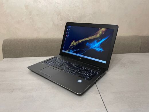 Мобильная рабочая станция HP Zbook 15 G4 / 15.6" (1920x1080) TN / Intel Core i7-7700HQ (4 (8) ядра по 2.8 - 3.8 GHz) / 16 GB DDR4 / 512 GB SSD / nVidia Quadro M620, 2 GB DDR5, 128-bit / WebCam 