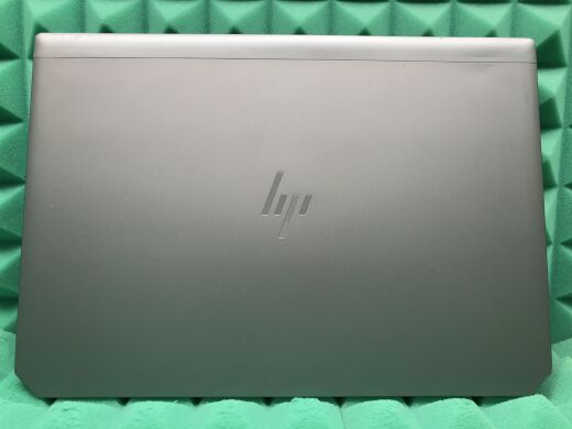 Мобильная рабочая станция HP Zbook 15 G5 / 15.6'' (1920x1080) IPS / Intel Core i7-8850H (6 (12) ядра по 2.6 - 4.3 GHz) / 16 GB DDR4 / 512 GB SSD / nVidia Quadro P2000, 4 GB GDDR5, 128-bit / WebCam / Fingerprint / HDMI