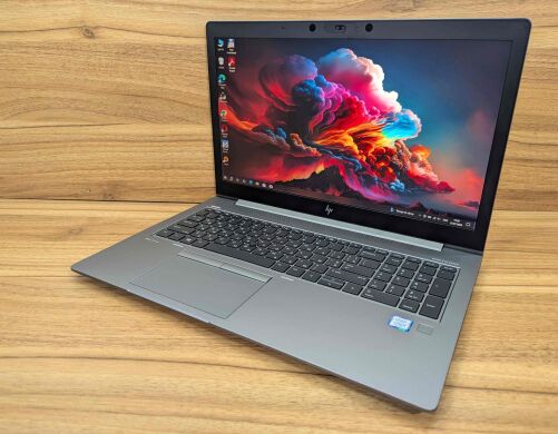 Мобільна робоча станція HP Zbook 15U G5 / 15.6" (1920x1080) IPS / Intel Core i5-8250U (4 (8) ядра по 1.6 - 3.4 GHz) / 16 GB DDR4 / 512 GB SSD / AMD Radeon Pro WX 3100, 2 GB GDDR5, 128-bit / WebCam / Fingerprint / Windows 10