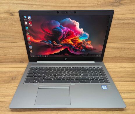 Мобільна робоча станція HP Zbook 15U G5 / 15.6" (1920x1080) IPS / Intel Core i5-8250U (4 (8) ядра по 1.6 - 3.4 GHz) / 16 GB DDR4 / 512 GB SSD / AMD Radeon Pro WX 3100, 2 GB GDDR5, 128-bit / WebCam / Fingerprint / Windows 10