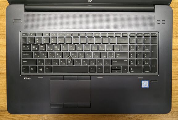 Мобільна робоча станція HP zBook 17 G3 / 17.3" (1920x1080) IPS / Intel Core i7-6700HQ (4 (8) ядра по 2.6 - 3.5 GHz) / 16 GB DDR4 / 512 GB SSD / nVidia Quadro M3000M, 4 GB GDDR5, 256-bit / Fingerprint / WebCam / Windows 10 Мобільна робоча станція HP zBook 17 G3 / 17.3" (1920x1080) IPS / Intel Core i7-6700HQ (4 (8) ядра по 2.6 - 3.5 GHz) / 16 GB DDR4 / 512 GB SSD / nVidia Quadro M3000M, 4 GB GDDR5, 256-bit / Fingerprint / WebCam / Windows 10