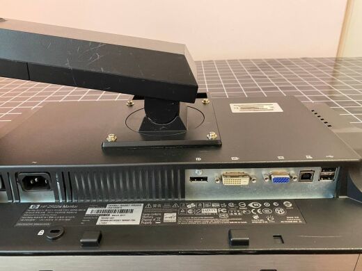 Монітор Б-клас HP ZR22w / 21.5" (1920x1080) S-IPS / DVI, VGA, DisplayPort, USB