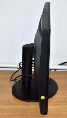 Монитор Б-класс Samsung BX2440 / 24" (1920x1080) TN / VGA, DVI / VESA 75x75 + Кабели подключения