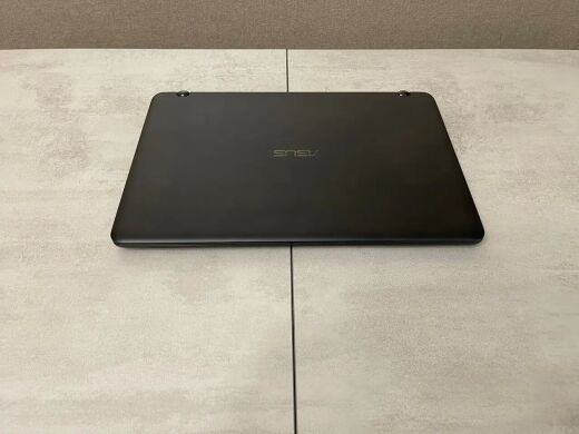 Ноутбук-трансформер Asus Q524UQK / 15.6" (1920x1080) IPS Touch / Intel Core i7-7500U (2 (4) ядра по 2.7 - 3.5 GHz) / 16 GB DDR4 / 128 GB SSD + 256 GB SSD / nVidia GeForce 940MX, 2 GB GDDR5, 64-bit / WebCam / HDMI Ноутбук-трансформер Asus Q524UQK / 15.6" (1920x1080) IPS Touch / Intel Core i7-7500U (2 (4) ядра по 2.7 - 3.5 GHz) / 16 GB DDR4 / 128 GB SSD + 256 GB SSD / nVidia GeForce 940MX, 2 GB GDDR5, 64-bit / WebCam / HDMI