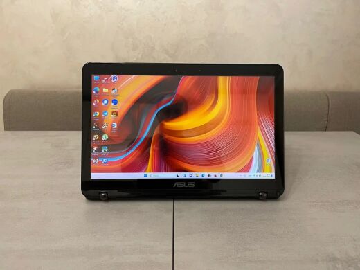 Ноутбук-трансформер Asus Q524UQK / 15.6" (1920x1080) IPS Touch / Intel Core i7-7500U (2 (4) ядра по 2.7 - 3.5 GHz) / 16 GB DDR4 / 128 GB SSD + 256 GB SSD / nVidia GeForce 940MX, 2 GB GDDR5, 64-bit / WebCam / HDMI Ноутбук-трансформер Asus Q524UQK / 15.6" (1920x1080) IPS Touch / Intel Core i7-7500U (2 (4) ядра по 2.7 - 3.5 GHz) / 16 GB DDR4 / 128 GB SSD + 256 GB SSD / nVidia GeForce 940MX, 2 GB GDDR5, 64-bit / WebCam / HDMI