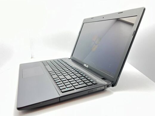 Ноутбук Asus X55VD / 15.6" (1366x768) TN / Intel Core i5-2410M (2 (4) ядра по 2.3 - 2.9 GHz) / 4 GB DDR3 / 500 GB HDD / Intel HD Graphics 3000 / WebCam