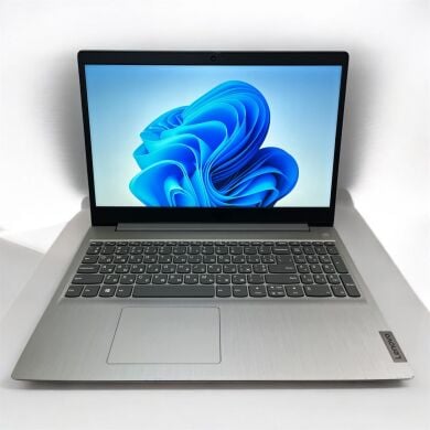 Ноутбук Б-класс Lenovo IdeaPad 3 15IIL05 / 15.6" (1920x1080) TN / Intel Core i3-1005G1 (2 (4) ядра по 1.2 - 3.4 GHz) / 8 GB DDR4 / 256 GB SSD / nVidia GeForce MX330, 2 GB GDDR5, 64-bit / WebCam