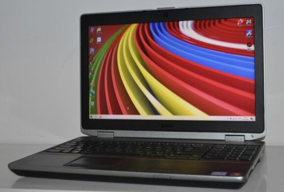 Ноутбук Dell Latitude E6520 / 15.6" (1600x900) TN / Intel Core i5-2540M (2 (4) ядра по 2.6 - 3.3 GHz) / 8 GB DDR3 / 240 GB SSD NEW / Intel HD Graphics 3000 / WebCam / HDMI + Windows 10 Home Ноутбук Dell Latitude E6520 / 15.6" (1600x900) TN / Intel Core i5-2540M (2 (4) ядра по 2.6 - 3.3 GHz) / 8 GB DDR3 / 240 GB SSD NEW / Intel HD Graphics 3000 / WebCam / HDMI + Windows 10 Home