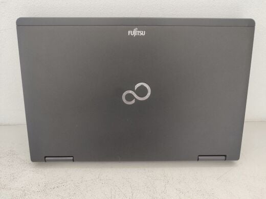 Ноутбук Fujitsu LifeBook E782 / 15.6" (1600x900) TN / Intel Core i5-3230M (2 (4) ядра по 2.6 - 3.2 GHz) / 8 GB DDR3 / 128 GB SSD / Intel HD Graphics 4000