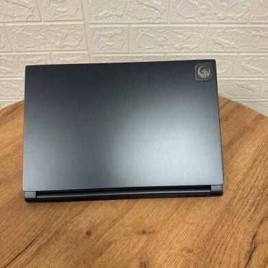 Игровой ноутбук Б-класс MSI Delta 15 A5EFK / 15.6" (1920x1080) IPS / AMD Ryzen 7 5800H (8 (16) ядер по 3.2 - 4.4 GHz) / 16 GB DDR4 / 512 GB SSD / AMD Radeon RX 6700M, 10 GB GDDR6, 160-bit / WebCam