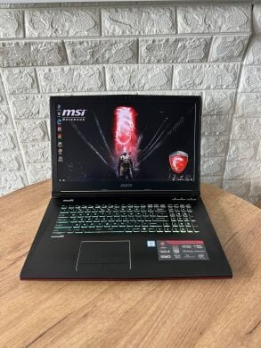 Игровой ноутбук MSI GE72VR 6RF Apache Pro / 17.3" (1920x1080) IPS / Intel Core i7-6700HQ (4 (8) ядра по 2.6 - 3.5 GHz) / 16 GB DDR4 / 128 GB SSD + 1000 GB HDD / nVidia GeForce GTX 1060, 6 GB GDDR5, 192-bit / WebCam