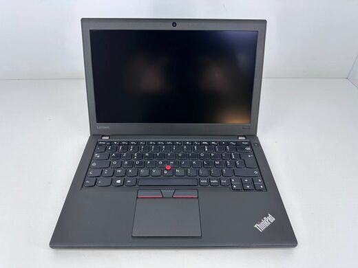 Нетбук Lenovo ThinkPad X260 / 12.5" (1366x768) TN / Intel Core i5-6300U (2 (4) ядра по 2.4 - 3.0 GHz) / 4 GB DDR4 / 128 GB SSD / Intel HD Graphics 520 / WebCam