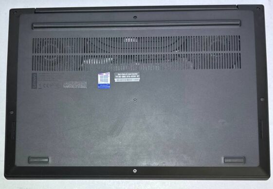 Ігровий ультрабук Lenovo ThinkPad X1 Extreme Gen2 / 15.6" (1920x1080) IPS / Intel Core i7-9850H (6 (12) ядер по 2.6 - 4.6 GHz) / 32 GB DDR4 / 256 GB SSD + 256 GB SSD / nVidia GeForce GTX 1650 Max-Q, 4 GB GDDR6, 128-bit / WebCam / Win 11 Pro