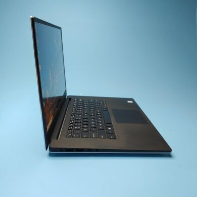 Ультрабук Dell XPS 15 7590 / 15.6" (1920x1080) IPS / Intel Core i5-9300H (4 (8) ядра по 2.4 - 4.1 GHz) / 16 GB DDR4 / 500 GB SSD / Intel UHD Graphics 630 / WebCam / Win 10 Pro Ультрабук Dell XPS 15 7590 / 15.6" (1920x1080) IPS / Intel Core i5-9300H (4 (8) ядра по 2.4 - 4.1 GHz) / 16 GB DDR4 / 500 GB SSD / Intel UHD Graphics 630 / WebCam / Win 10 Pro