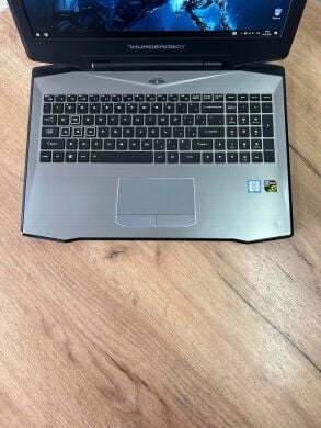 Игровой ноутбук ThundeRobot TR 911 M1C / 15.6" (1920x1080) IPS / Intel Core i7-6700HQ (4 (8) ядра по 2.6 - 3.5 GHz) / 16 GB DDR4 / 512 GB SSD / nVidia GeForce GTX 1660, 6 GB GDDR5, 192-bit / WebCam Игровой ноутбук ThundeRobot TR 911 M1C / 15.6" (1920x1080) IPS / Intel Core i7-6700HQ (4 (8) ядра по 2.6 - 3.5 GHz) / 16 GB DDR4 / 512 GB SSD / nVidia GeForce GTX 1660, 6 GB GDDR5, 192-bit / WebCam