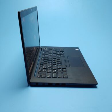 Ультрабук Dell Latitude 7490 / 14" (1920x1080) IPS Touch / Intel Core i5-8350U (4 (8) ядра по 1.7 - 3.6 GHz) / 8 GB DDR4 / 120 GB SSD / Intel UHD Graphics 620 / WebCam / Win 10 Pro