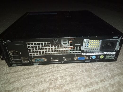 Неттоп Б-клас Dell Optiplex 9020 USFF / Intel Core i5-4590S (4 ядра по 3.0 - 3.7 GHz) / 8 GB DDR3 / 240 GB SSD / Intel HD Graphics 4600 / DVD-RW